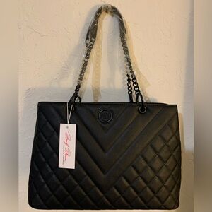 NWT Black Quilted Shoulder Bag/tote bag